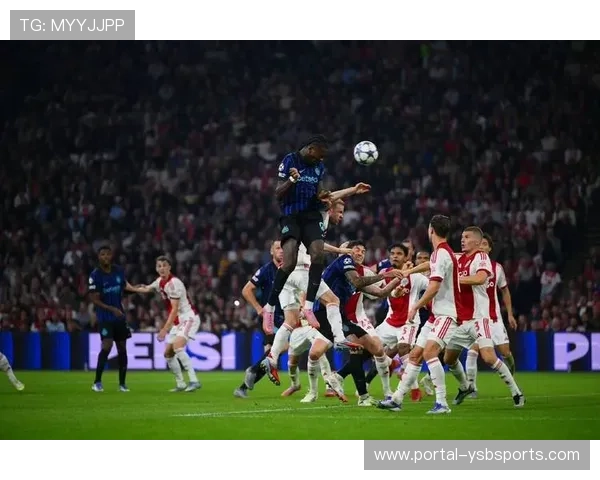 拜仁连胜切尔西与巴黎再展欧冠统治力彰显强劲竞争势头 拜仁连胜切尔西与巴黎再展欧冠统治力彰显强劲竞争势头