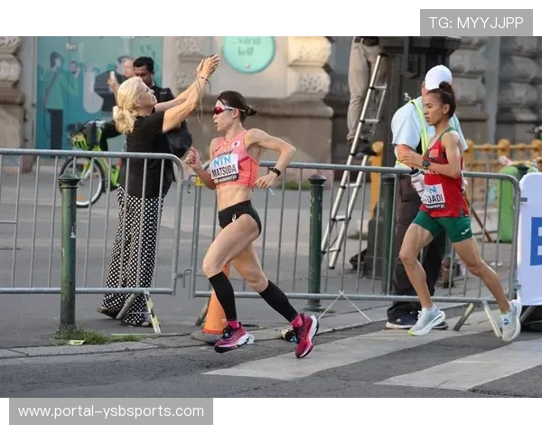 格布雷斯拉塞等前冠军齐聚纽约,女子赛场竞争激烈程度空前 格布雷斯拉塞等前冠军齐聚纽约,女子赛场竞争激烈程度空前