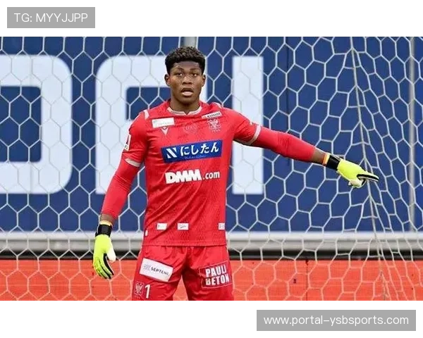 米兰考虑引进帕尔马门将铃木彩艳,替代迈尼昂 米兰考虑引进帕尔马门将铃木彩艳,替代迈尼昂